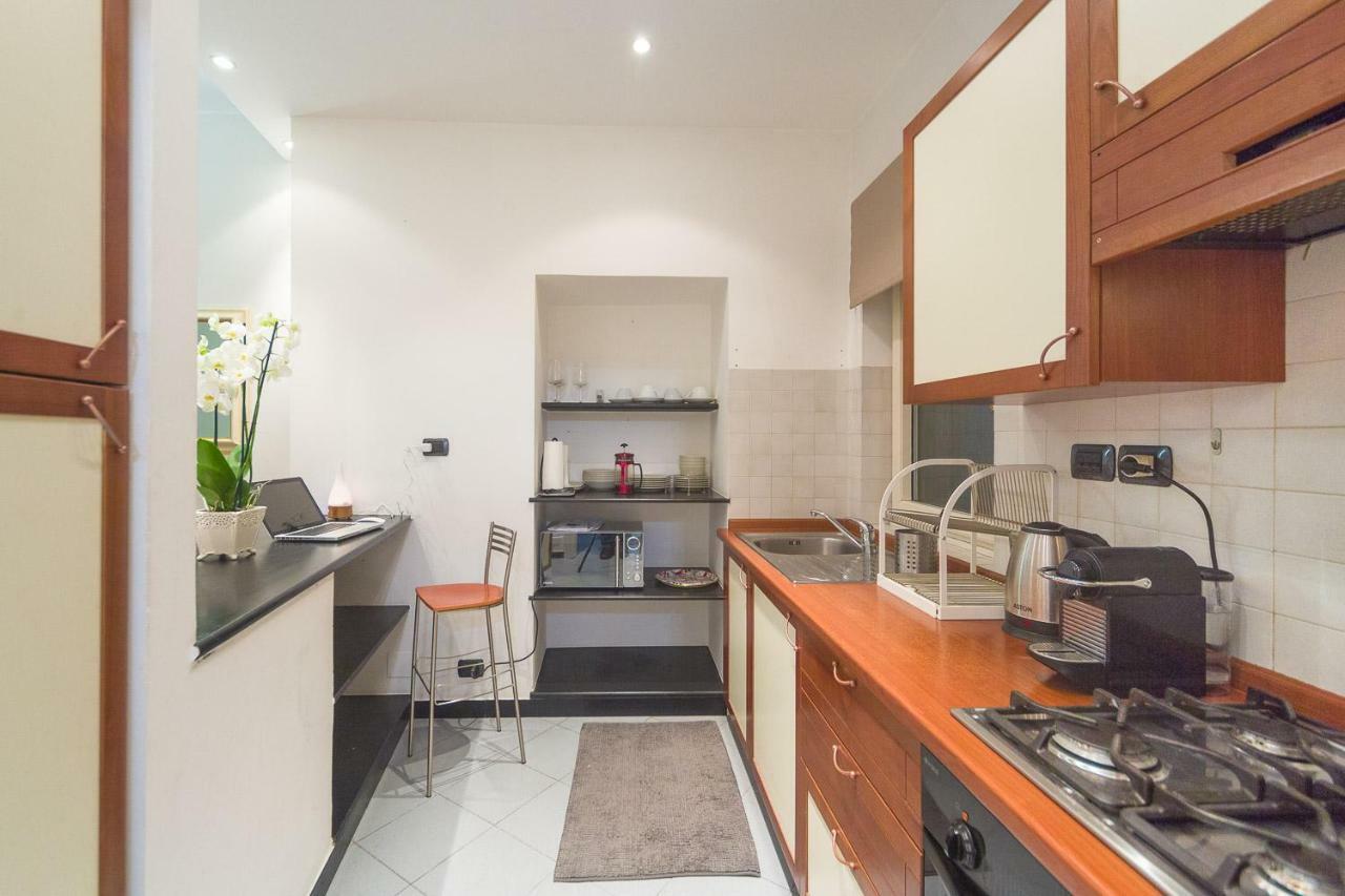 Old Port Apartment 4 Beds Genoa Ngoại thất bức ảnh